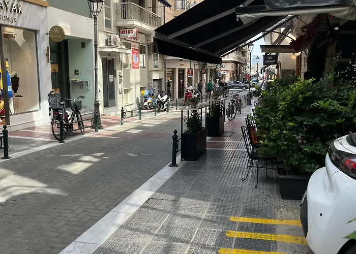 Loft D5 アパート *